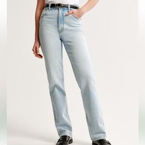 The 90’s straight, Ultra High Rise Carpenter Jeans- no longer sold